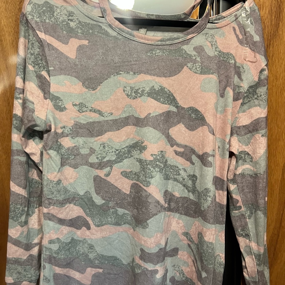 Yoga top